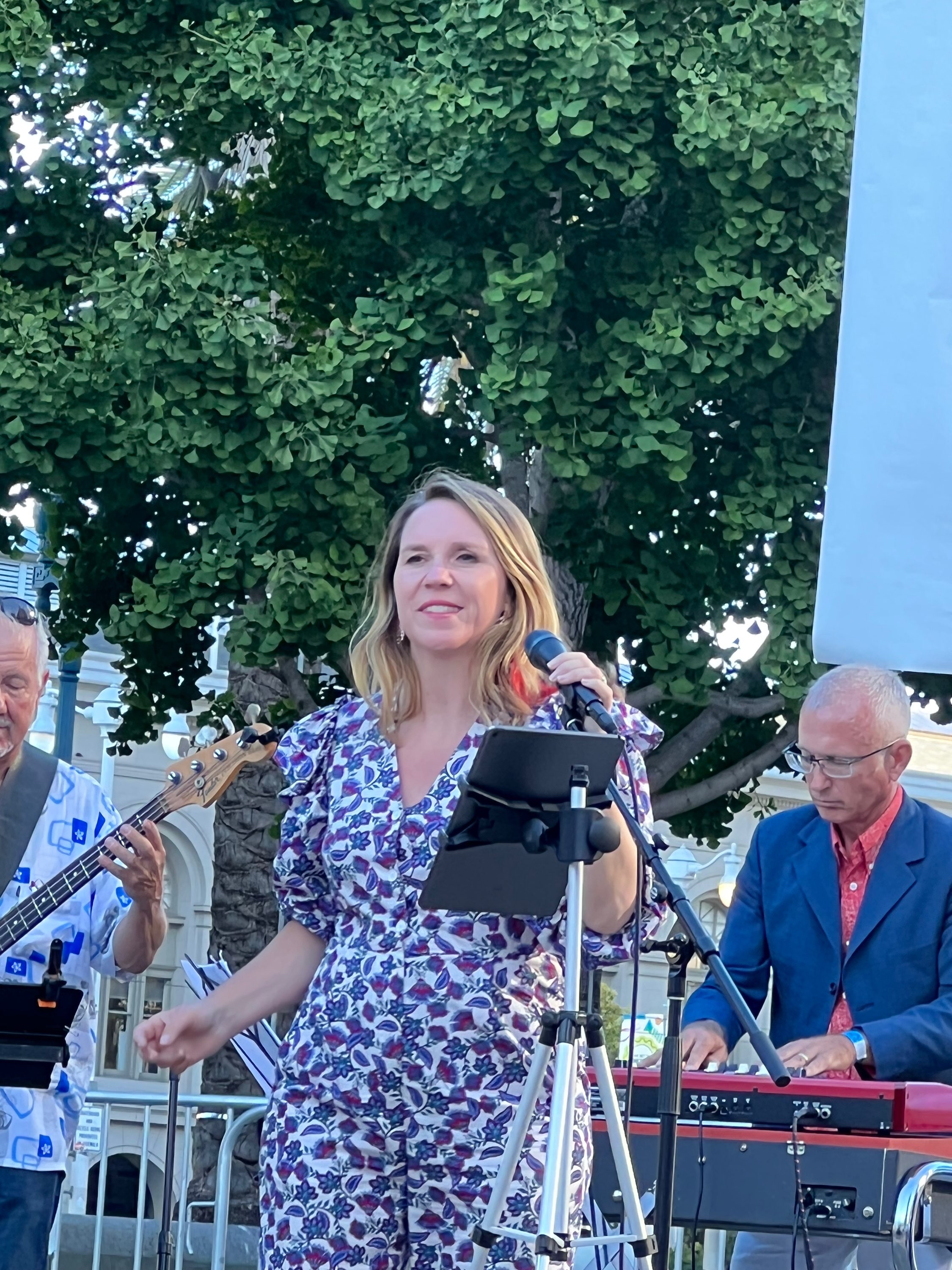 Virginie Marine performing live